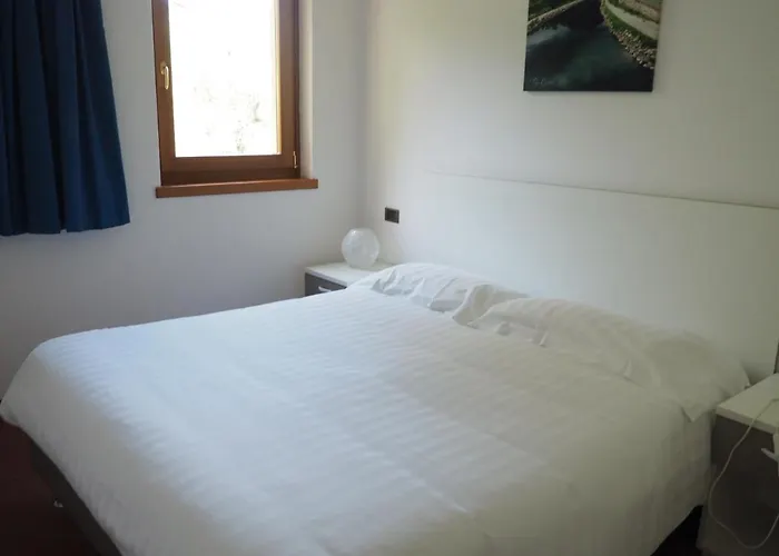 Sporting 3* Malcesine