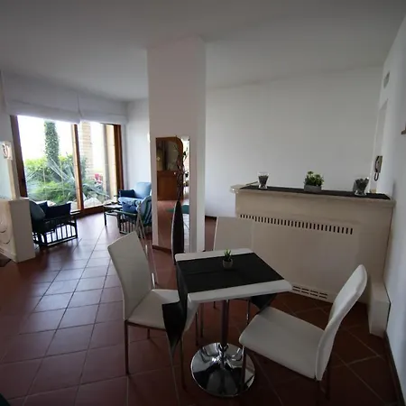 Sporting 3* Malcesine