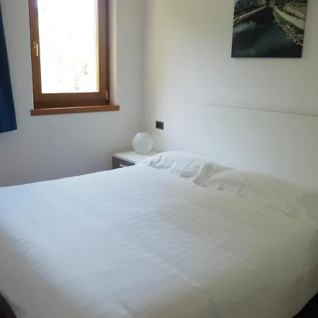 Sporting 3* Malcesine