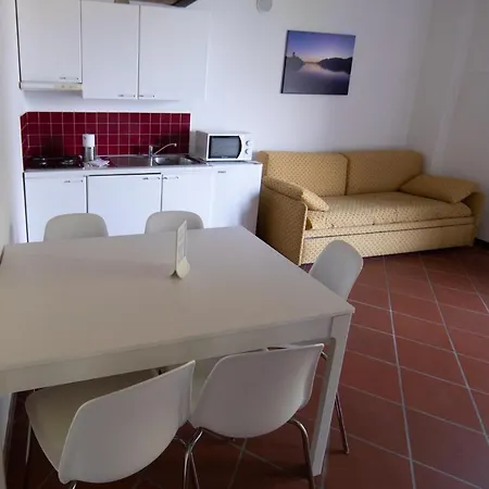 Sporting 3* Malcesine