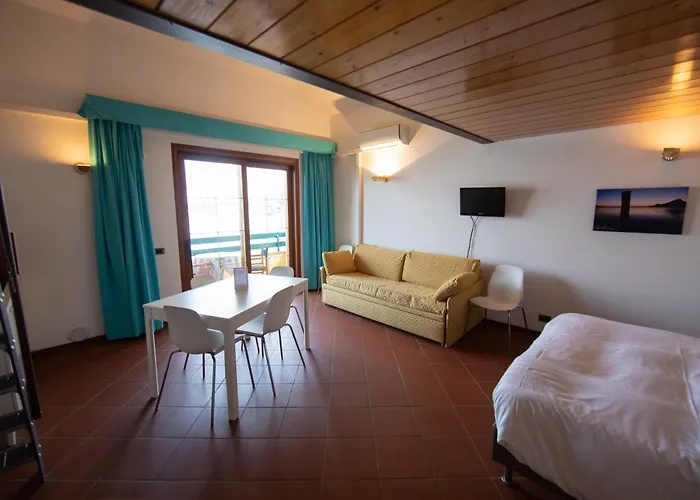 Sporting Aparthotel 3*